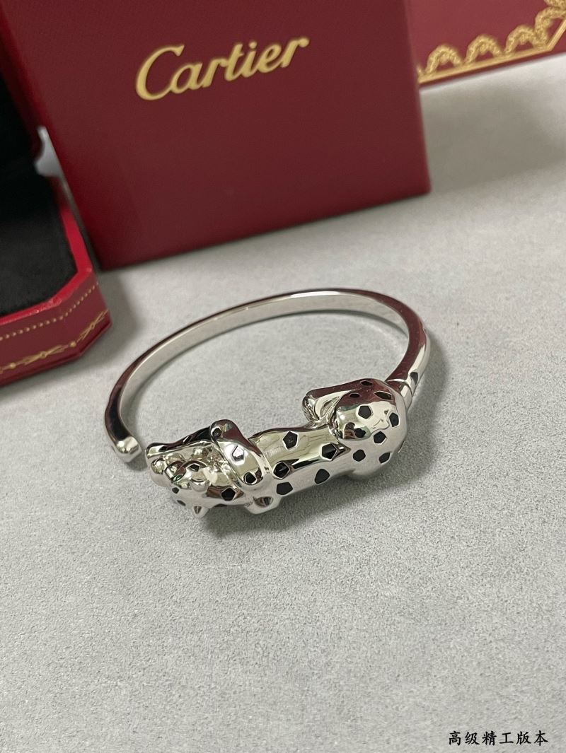 Ca*t1er bracelets